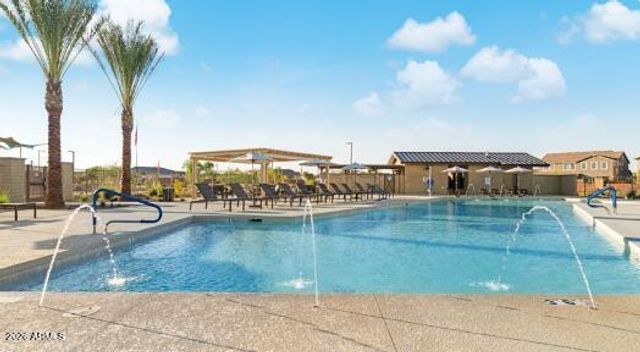 20484 E SONOQUI Boulevard, Queen Creek, AZ 85142