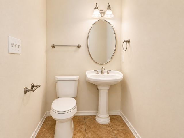 4213 S Palm Avenue, Broken Arrow, OK 74011