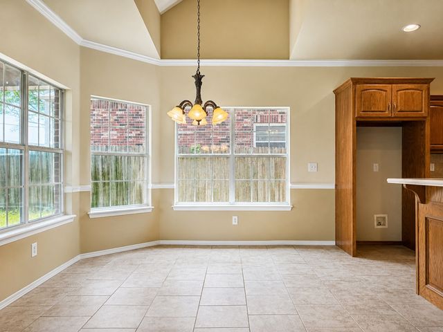 4213 S Palm Avenue, Broken Arrow, OK 74011