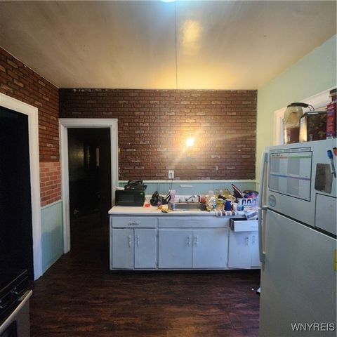 509 East Utica Street, Buffalo, NY 14208