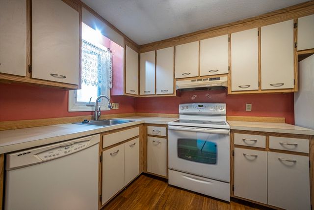 79 Casablanca Ct 79, Haverhill, MA 01832