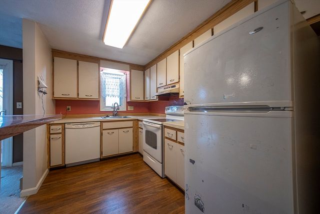 79 Casablanca Ct 79, Haverhill, MA 01832