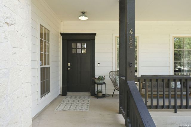 462 SUNCREST DR, New Braunfels, TX 78132