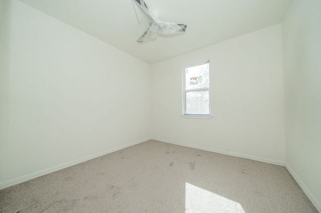 373 5TH Street NW, Paris, TX 75460