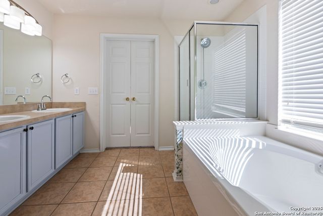 5109 Brookline, Schertz, TX 78108