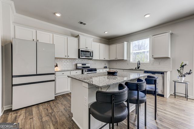 3154 Ellenton Drive, Lithia Springs, GA 30122