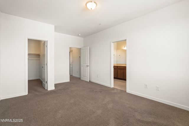 5013 Cavestone Road, Sun Valley, NV 89433