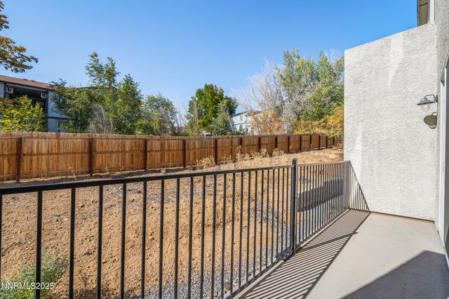 5013 Cavestone Road, Sun Valley, NV 89433