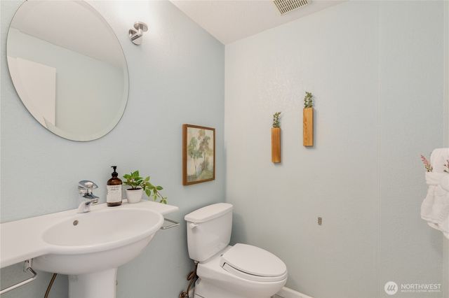 619 8th Avenue, Kirkland, WA 98033