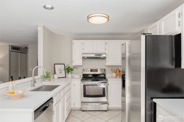 619 8th Avenue, Kirkland, WA 98033
