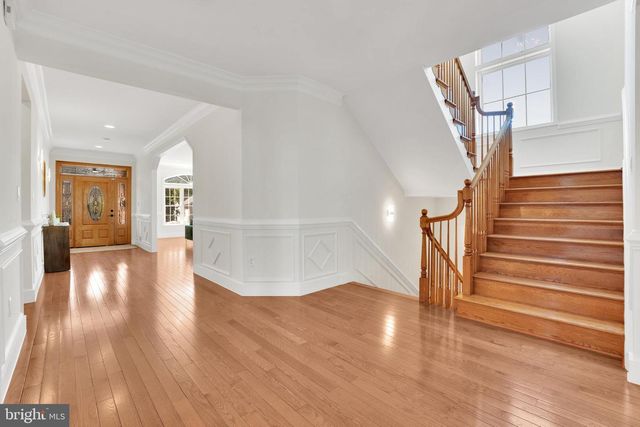 1615 S OAKLAND ST, Arlington, VA 22204