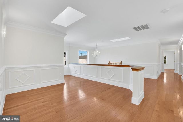1615 S OAKLAND ST, Arlington, VA 22204