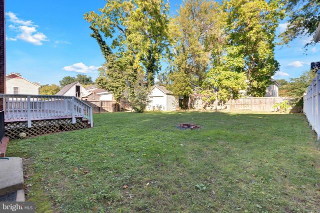1615 S OAKLAND ST, Arlington, VA 22204