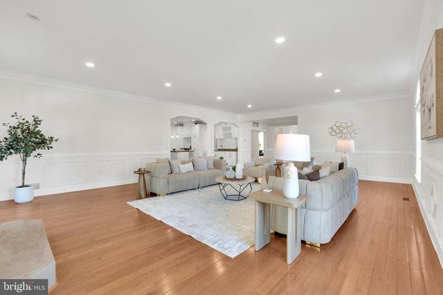 1615 S OAKLAND ST, Arlington, VA 22204