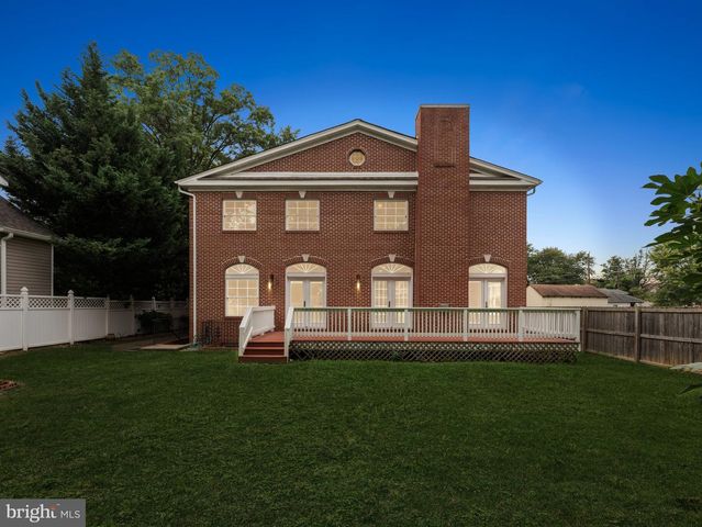 1615 S OAKLAND ST, Arlington, VA 22204