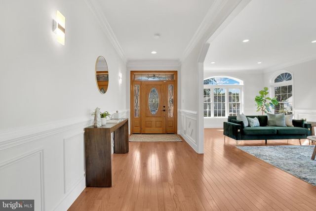 1615 S OAKLAND ST, Arlington, VA 22204