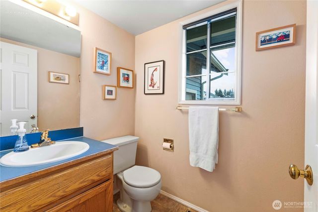 25709 118th Place SE, Kent, WA 98030