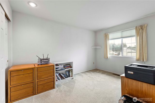 25709 118th Place SE, Kent, WA 98030