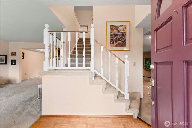 25709 118th Place SE, Kent, WA 98030