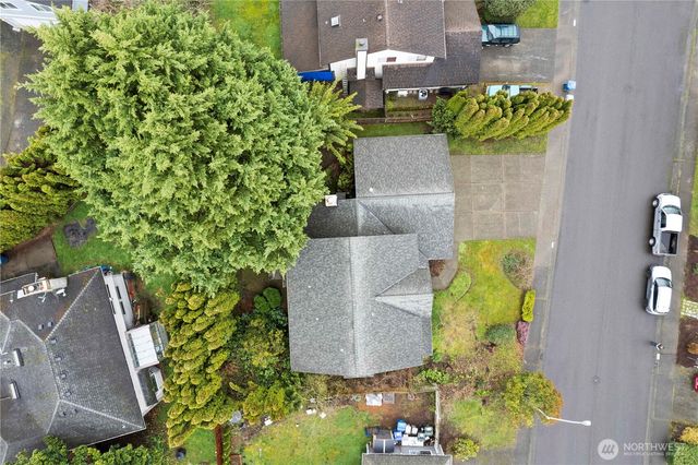 25709 118th Place SE, Kent, WA 98030