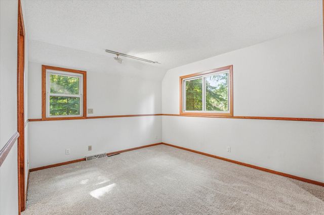 1817 Oregon Trail, Saint Cloud, MN 56301