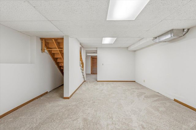 1817 Oregon Trail, Saint Cloud, MN 56301