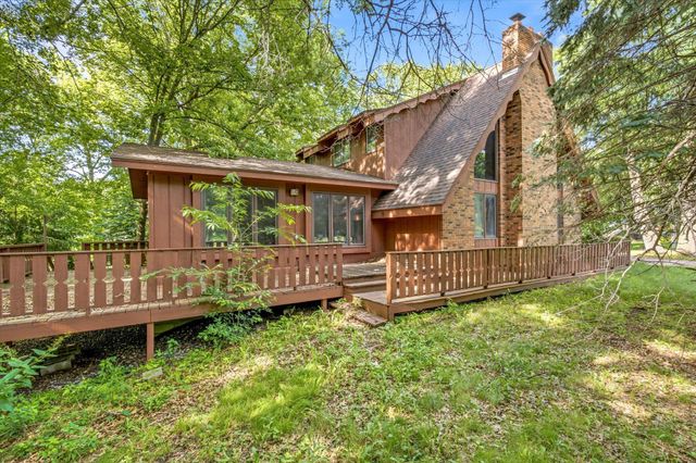 1817 Oregon Trail, Saint Cloud, MN 56301