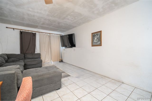 1233 Ala Alii Street 3, Honolulu, HI 96818