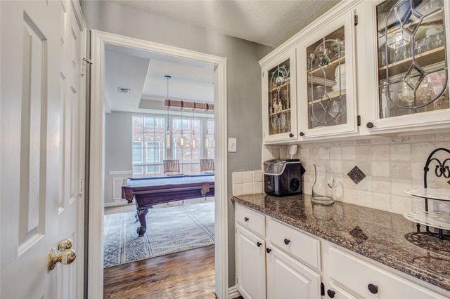 194 Chinaberry Way, Coppell, TX 75019