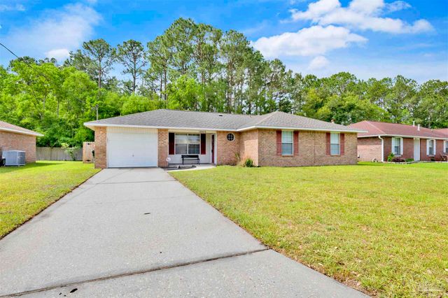 10049 Centre St, Pensacola, FL 32506