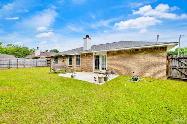 10049 Centre St, Pensacola, FL 32506