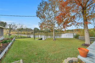 2211 Bayou Drive, League City, TX 77573