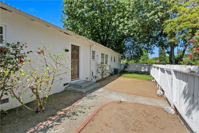 1900 Kerns Avenue, San Marino, CA 91108