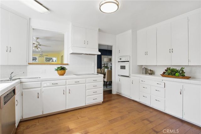 1900 Kerns Avenue, San Marino, CA 91108