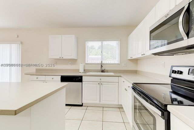 21222 SW 88th Pl, Cutler Bay, FL 33189