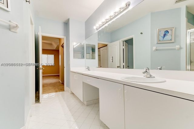 21222 SW 88th Pl, Cutler Bay, FL 33189