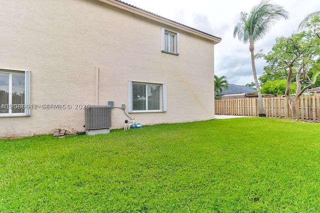 21222 SW 88th Pl, Cutler Bay, FL 33189