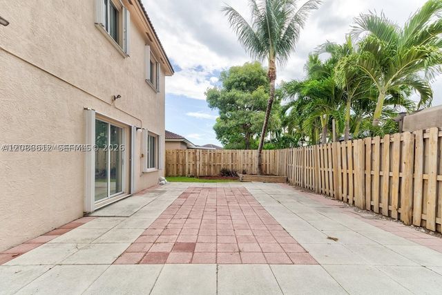 21222 SW 88th Pl, Cutler Bay, FL 33189