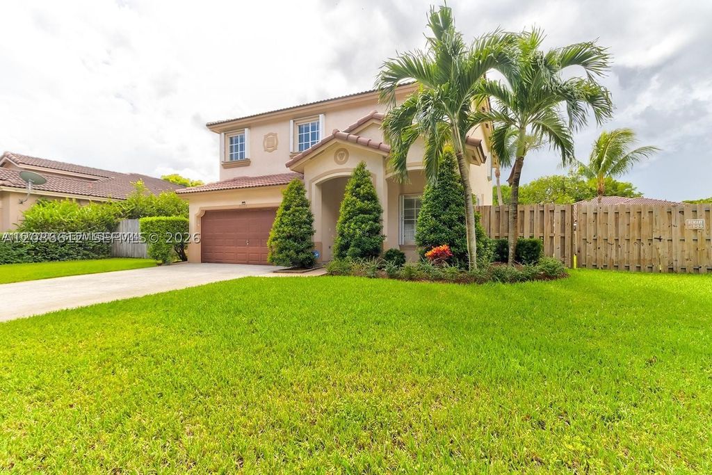 21222 SW 88th Pl, Cutler Bay, FL 33189
