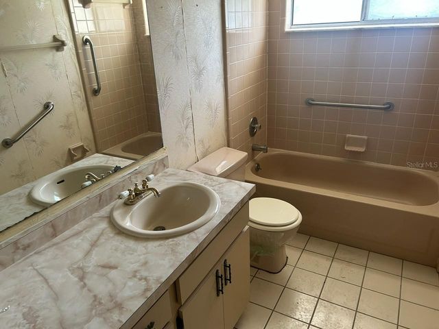 2429 ALBURY AVENUE, Deltona, FL 32738