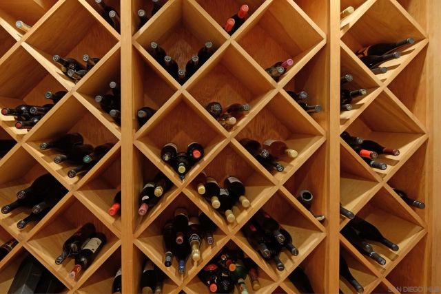 7733 Whitefield, La Jolla, CA 92037