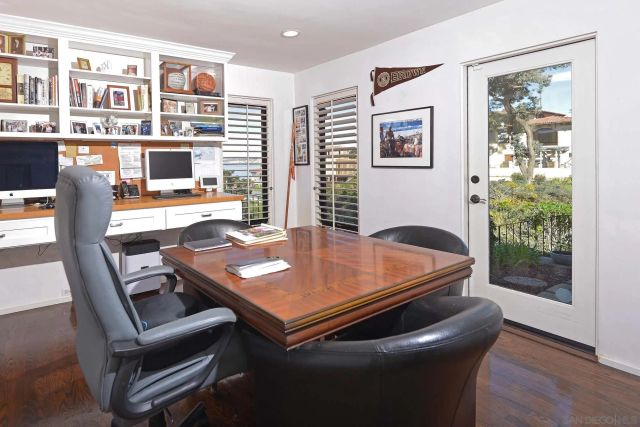 7733 Whitefield, La Jolla, CA 92037