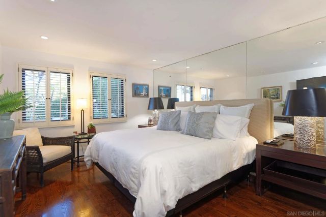 7733 Whitefield, La Jolla, CA 92037