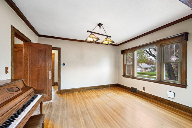 4122 Nawadaha Boulevard, Minneapolis, MN 55406