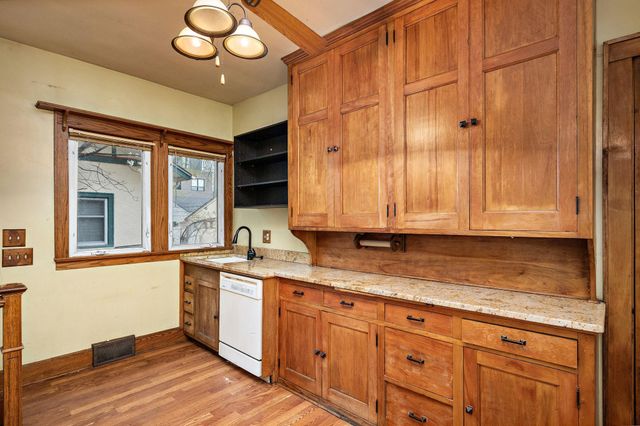 4122 Nawadaha Boulevard, Minneapolis, MN 55406