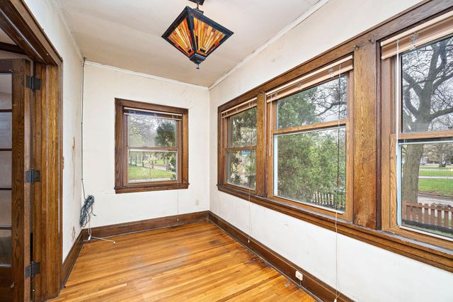 4122 Nawadaha Boulevard, Minneapolis, MN 55406