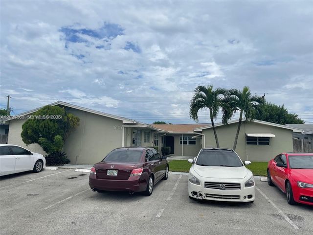7601 Venetian Street 4, Miramar, FL 33023