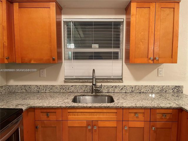 7601 Venetian Street 4, Miramar, FL 33023