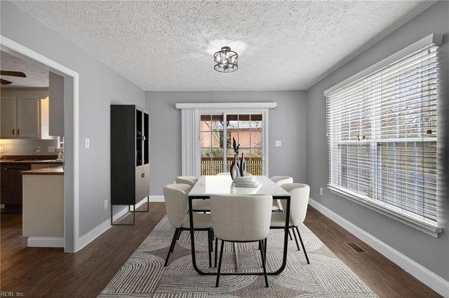 7512 Hughart ST, Norfolk, VA 23505