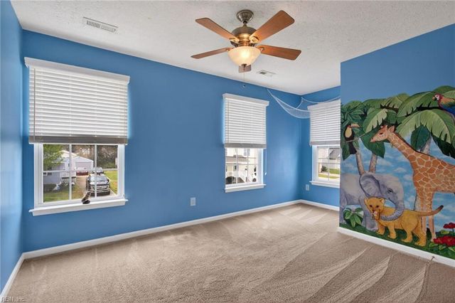 7512 Hughart ST, Norfolk, VA 23505